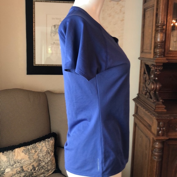 The North Face Purple Short sleeve Flash Dry Tee Sz Small - Picture 8 of 15